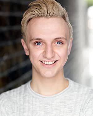 Official profile picture of Elliott Wooster