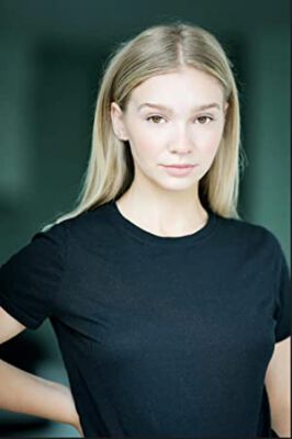 Official profile picture of Emily James