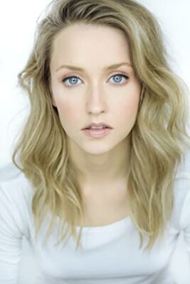 Official profile picture of Emily Tennant