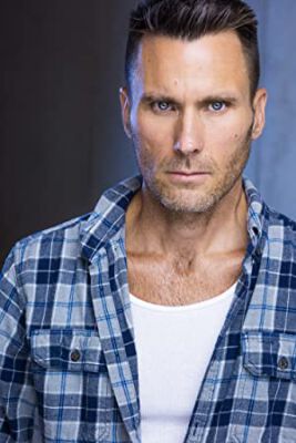 Official profile picture of Eric James Morris