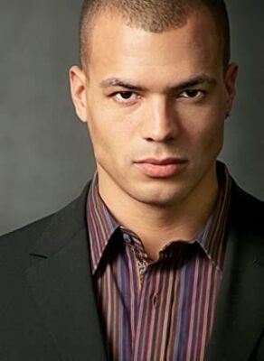 Official profile picture of Ethan Stone