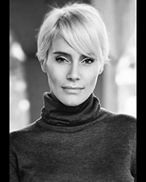 Official profile picture of Eva Moore