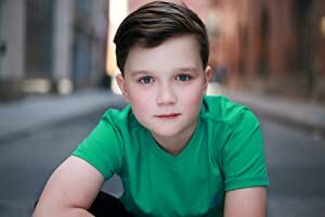 Official profile picture of Finn Robbins
