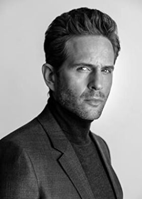 Official profile picture of Glenn Howerton