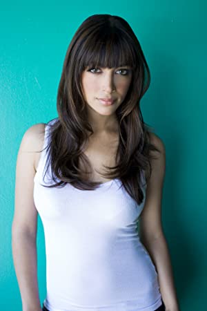 Official profile picture of Hannah Simone