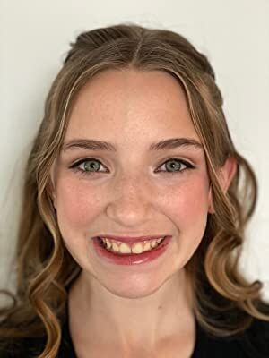 Official profile picture of Harriet Divine