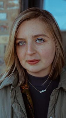 Official profile picture of Holmes