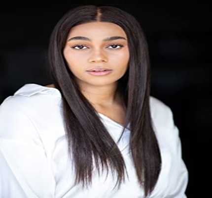 Official profile picture of Isabel Laver