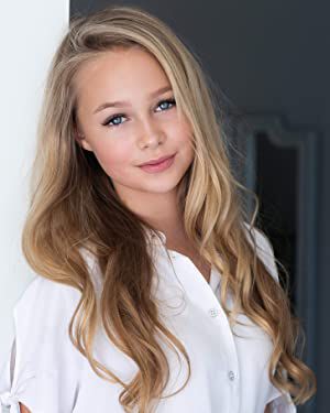 Official profile picture of Ivy Mae Anderson