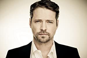 Official profile picture of Jason Priestley