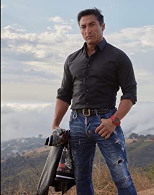 Official profile picture of Jay Tavare