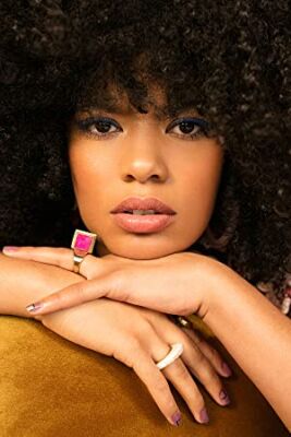 Official profile picture of Jaz Sinclair