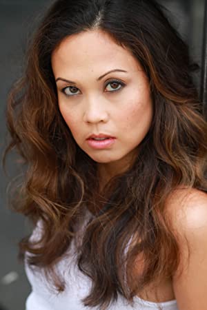 Official profile picture of Jennie Kwan