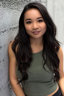 Official profile picture of Jennifer Tong