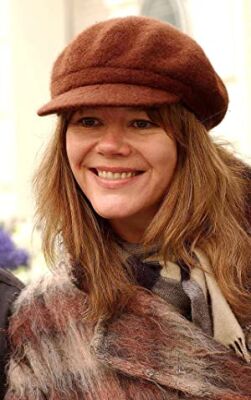 Official profile picture of Josie Lawrence
