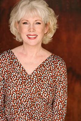 Official profile picture of Julia Duffy