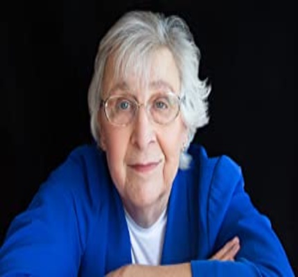 Official profile picture of Julia Scotti