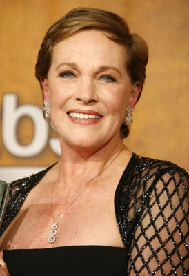 Official profile picture of Julie Andrews