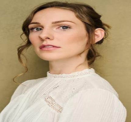 Official profile picture of Julie Meghan Brown