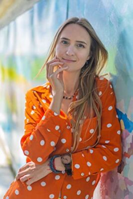 Official profile picture of Kapri Dabrowska