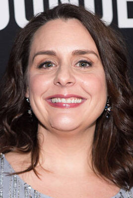 Official profile picture of Kate Kneeland