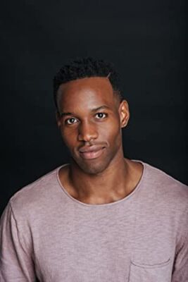 Official profile picture of Kelechi Nwadibia