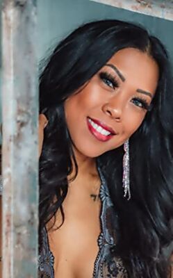 Official profile picture of Kristina Aponte