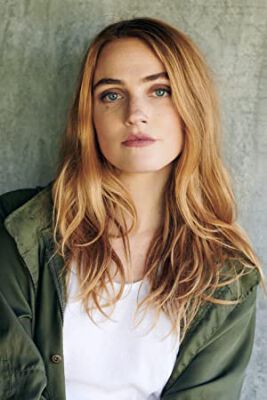 Official profile picture of Lauren Caster