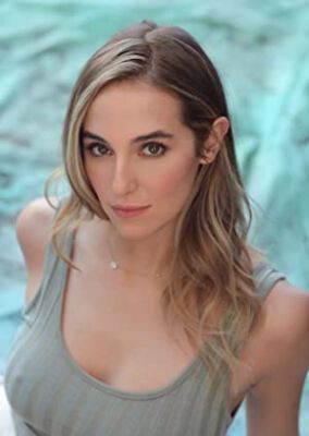 Official profile picture of Lauren Swickard