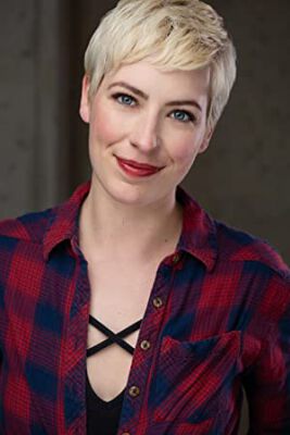 Official profile picture of Laurie Catherine Winkel