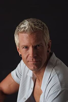 Official profile picture of Leon Laderach