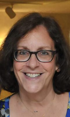 Official profile picture of Leslie Cimino