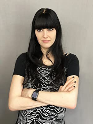 Official profile picture of Leslie Gladney