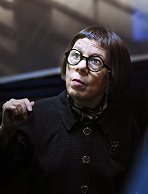 Official profile picture of Linda Hunt Movies