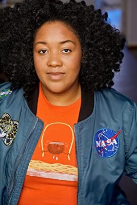 Official profile picture of Lindsey McDowell