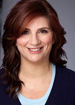 Official profile picture of Lisa Skvarla