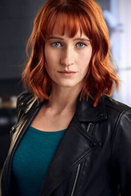 Official profile picture of Lora Dailey