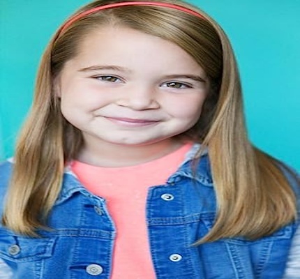 Official profile picture of Lucy Lowe