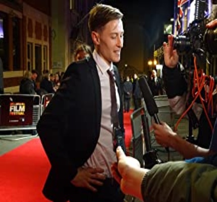 Official profile picture of Luke Tittensor