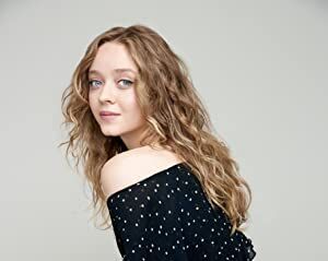 Official profile picture of Madeleine Arthur Movies