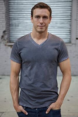 Official profile picture of Mark Fichera