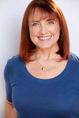 Official profile picture of Mary-Elizabeth Benson