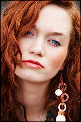 Official profile picture of Meg Phillips