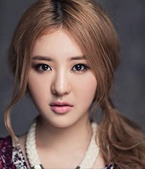 Official profile picture of Megan Lee