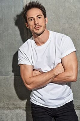 Official profile picture of Michael Trevino