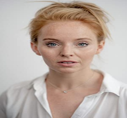 Official profile picture of Michaela Longden