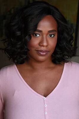 Official profile picture of Michelle Elaine