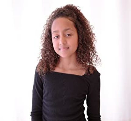 Official profile picture of Mila Davis-Kent