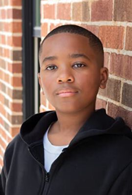 Official profile picture of Myles Currin-Moore