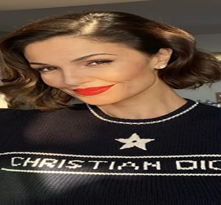 Official profile picture of Nadia Farès